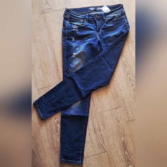 Levi's Size 9 Women's Distressed Skinny Jeans - Dark Blue - Picture 3 of 16